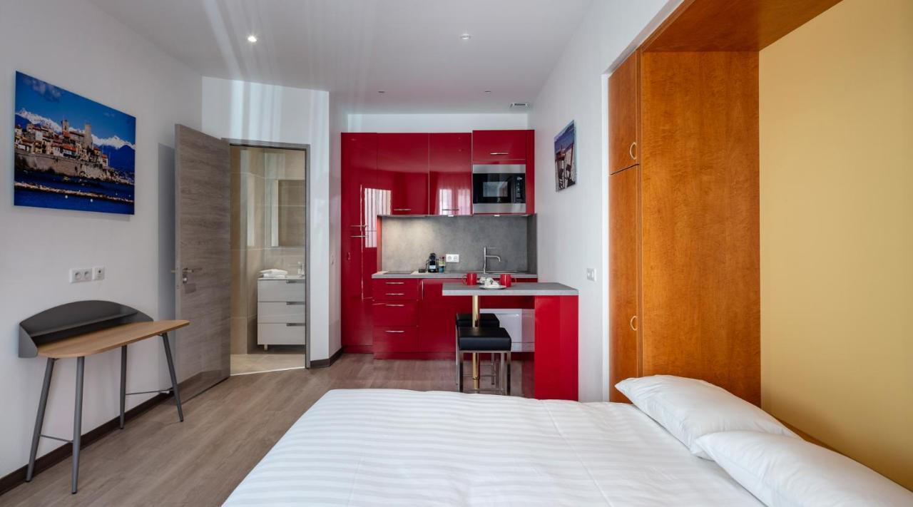 Appartements French Riviera Confidential Centre Ville Juan Les Pins Proche Des Plages Ngoại thất bức ảnh