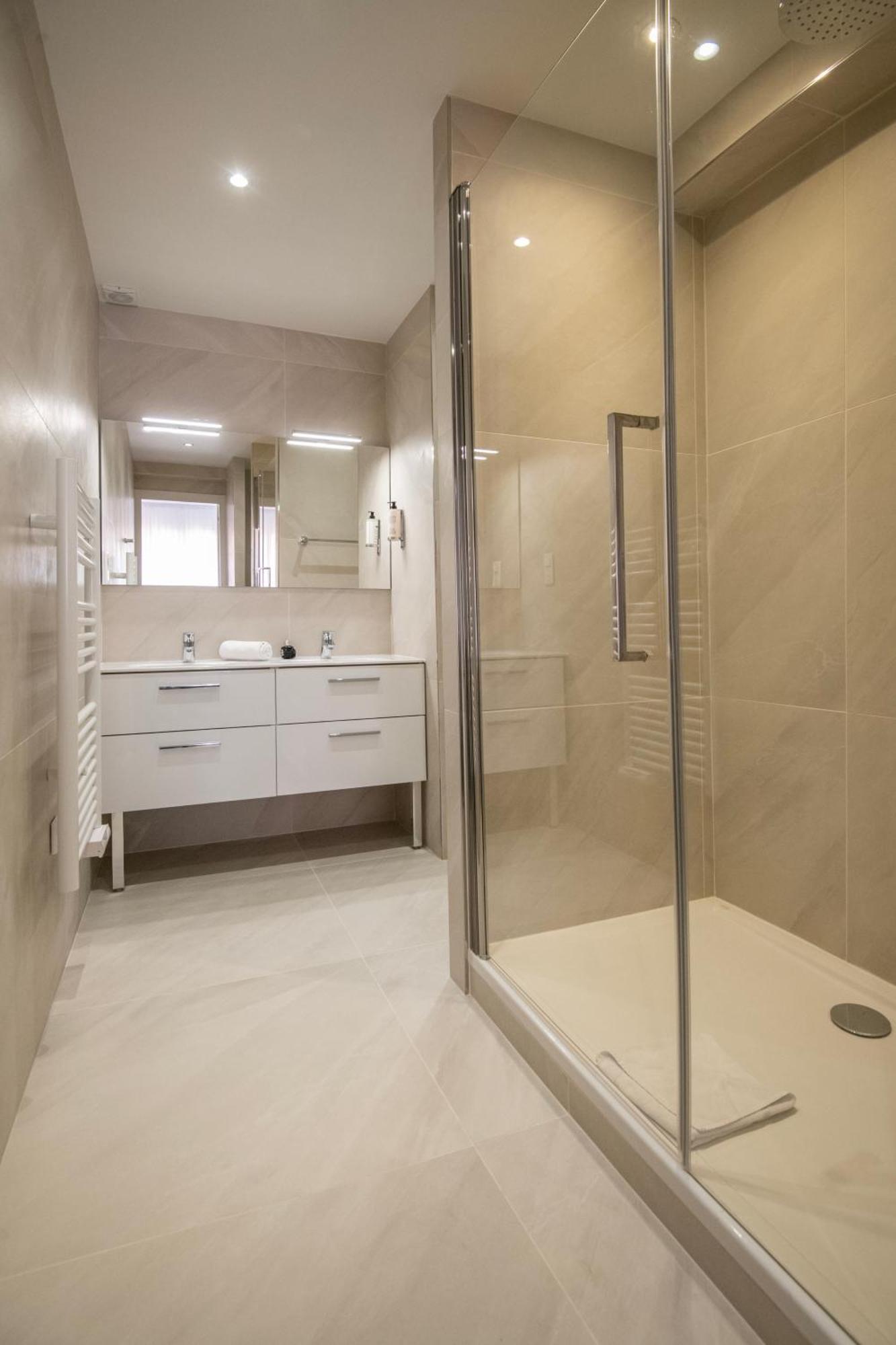 Appartements French Riviera Confidential Centre Ville Juan Les Pins Proche Des Plages Phòng bức ảnh